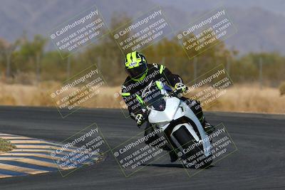 media/Mar-28-2022-Superbike Trackdays (Mon) [[b8603d0f67]]/Open Track Time/Turn 7/